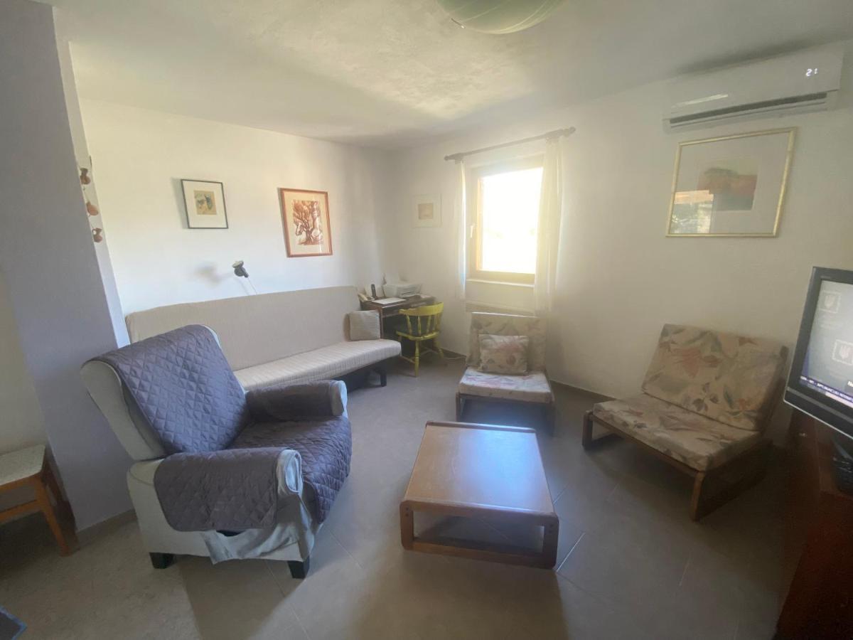 Apartman Silna Your New Home With Terrace And Garden Bobovisca Eksteriør bilde