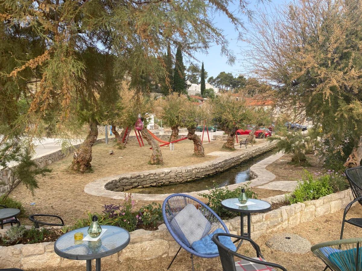 Apartman Silna Your New Home With Terrace And Garden Bobovisca Eksteriør bilde